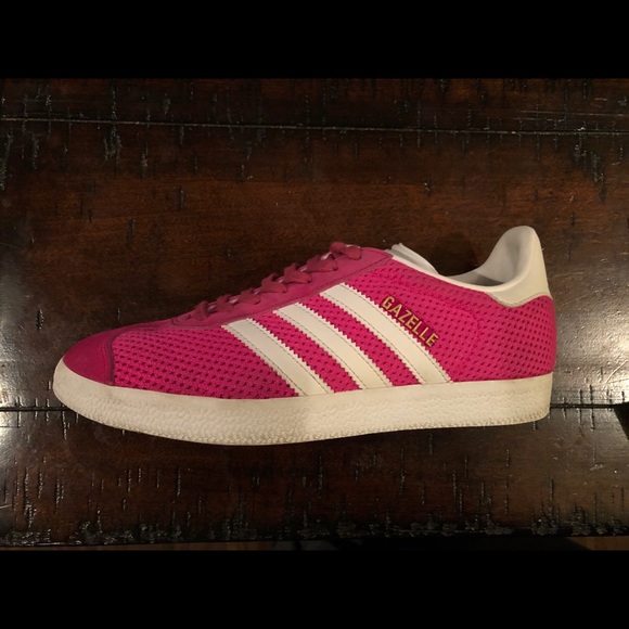 pink adidas gazelle size 5